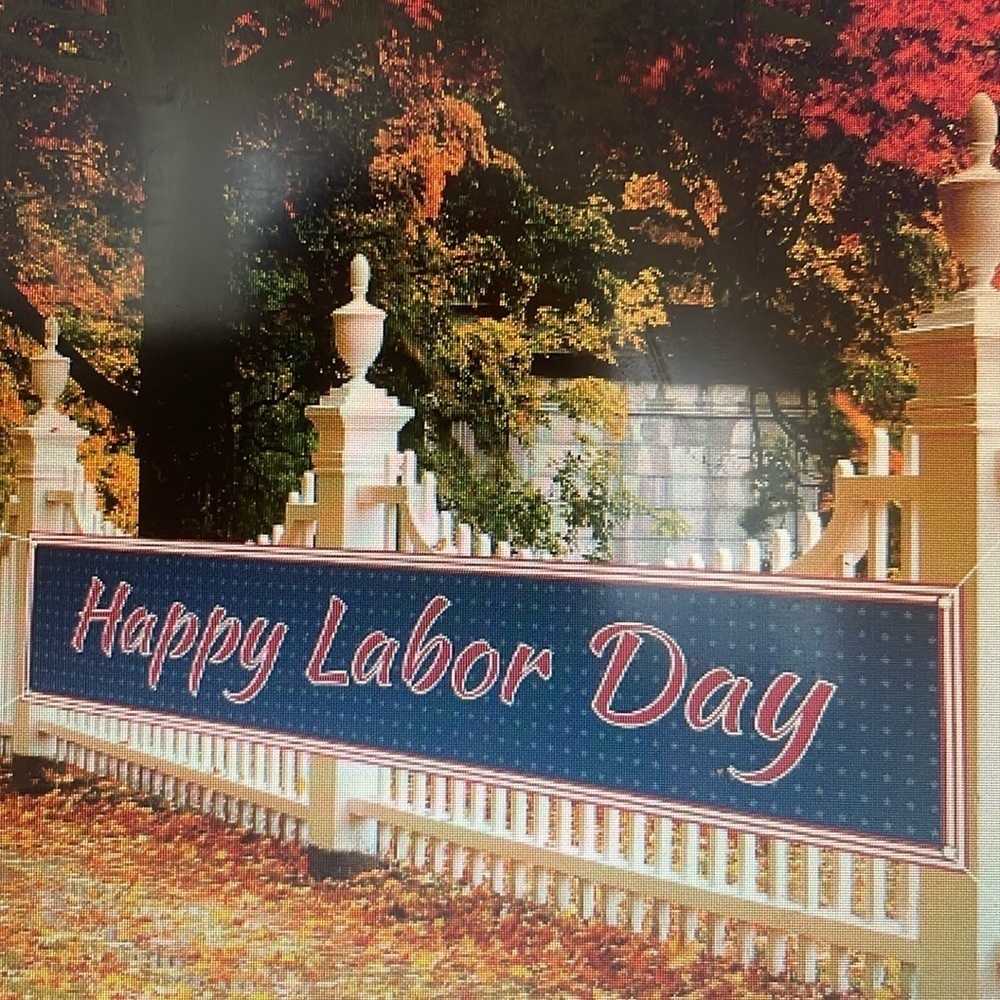 Happy Labor Day!! Can you believe it’s here already! Make Your Best Offer!🍁